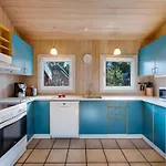 Luciane - 2-5km From The Sea By Interhome