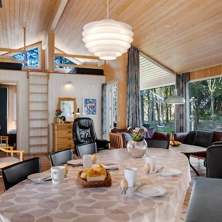 Luciane - 2-5km From The Sea By Interhome *
