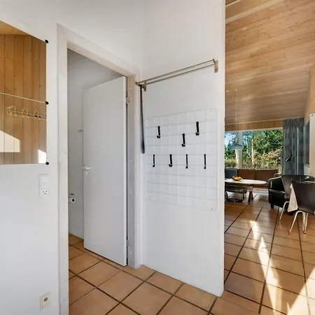 Luciane - 2-5km From The Sea By Interhome *