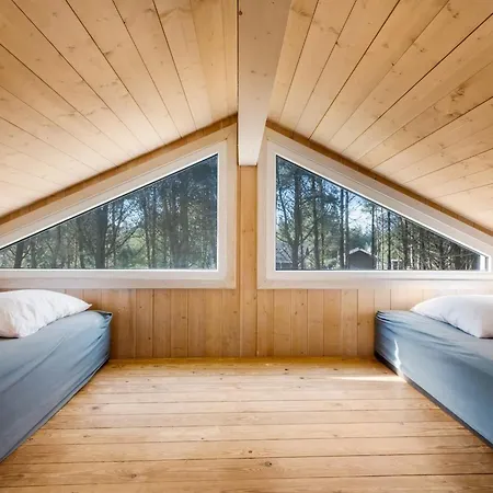 Luciane - 2-5km From The Sea By Interhome