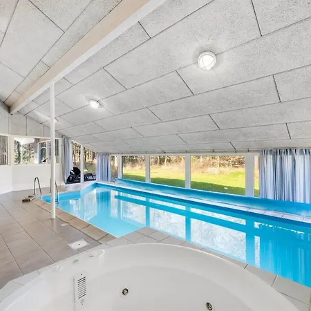 度假居 Luciane - 2-5km From The Sea By Interhome *
