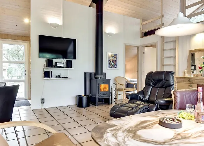 Dom wakacyjny Luciane - 2-5km From The Sea By Interhome